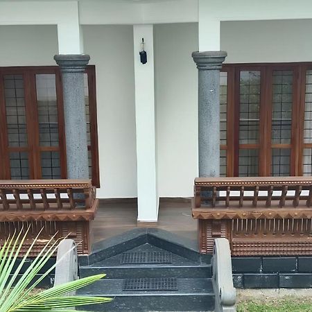 Avadale Thekkady - Stag Groups Not Allowed エクステリア 写真